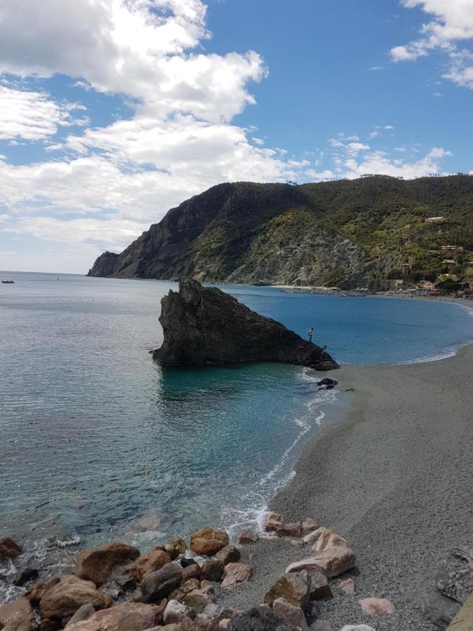 Monterosso Apartments In Servano'S Villas Monterosso al Mare Exterior photo