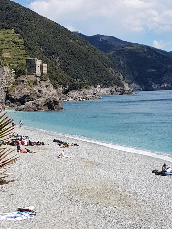 Monterosso Apartments In Servano'S Villas Monterosso al Mare Exterior photo